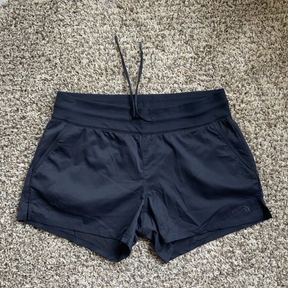 Women's The North Face Black Shorts M Medium Regular - Picture 2 of 8